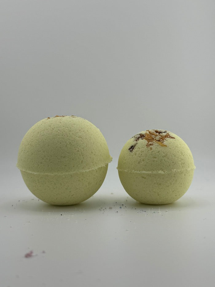 BATH BOMBS
